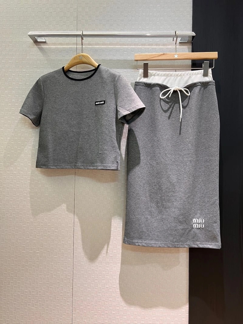 Miu Miu Dress Suits DailyWear 154519