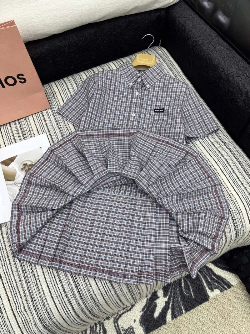 Trendsetting Miu Miu Dress 151305