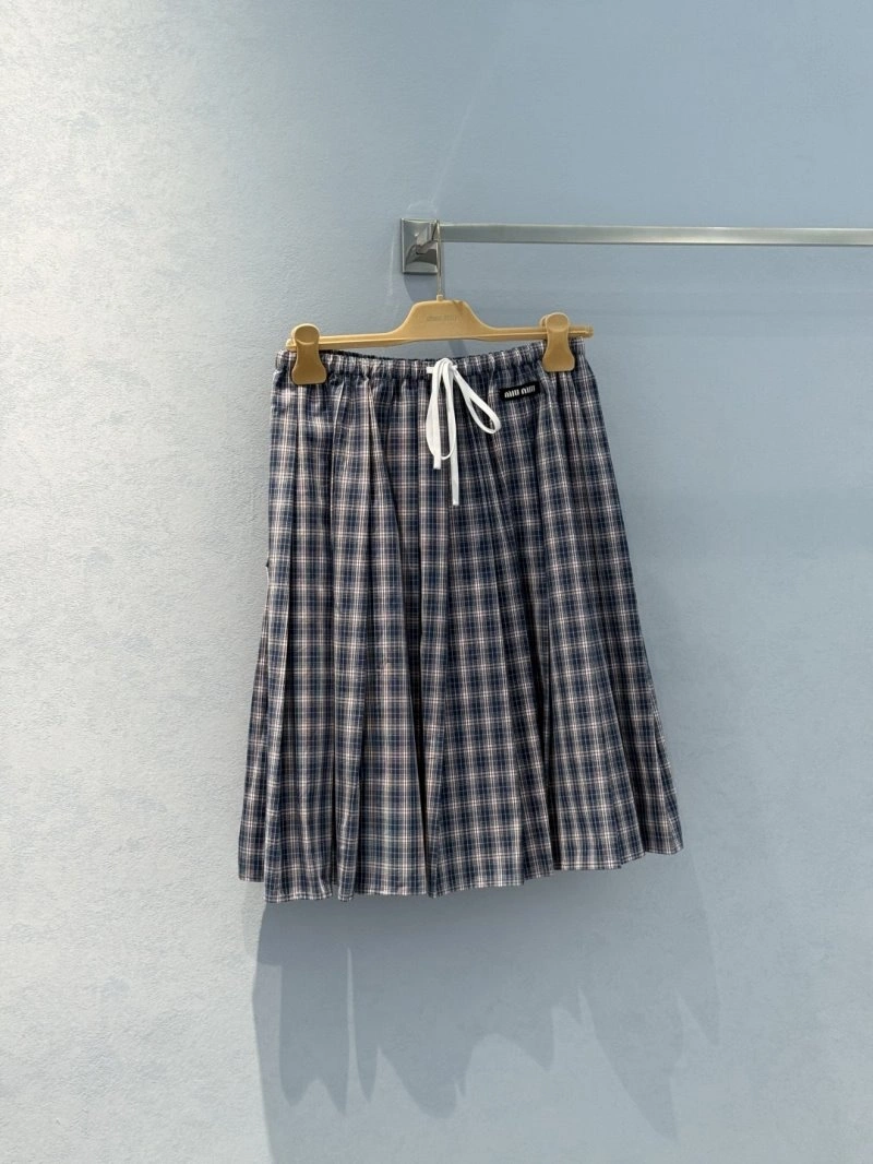 Trendsetting Miu Miu Dress 156445