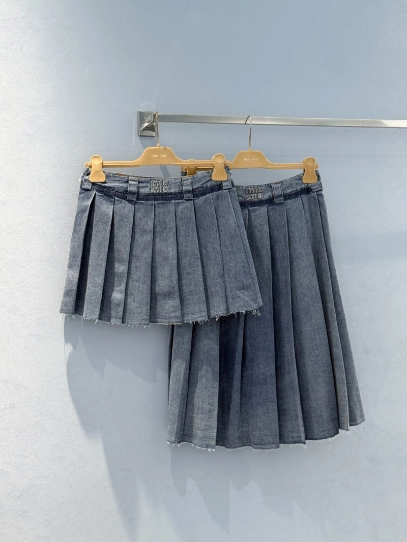Miu Miu Dress Unisex 156479