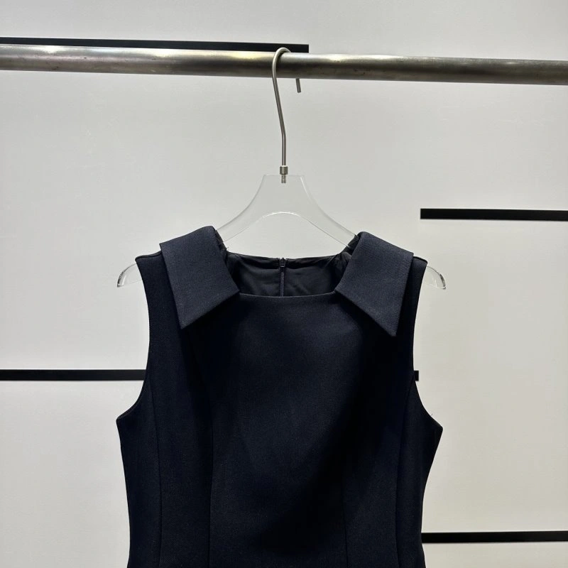Fashionable Miu Miu Dress 156441