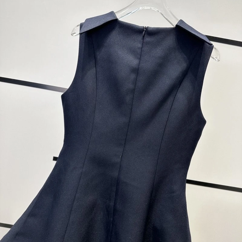 Fashionable Miu Miu Dress 156441