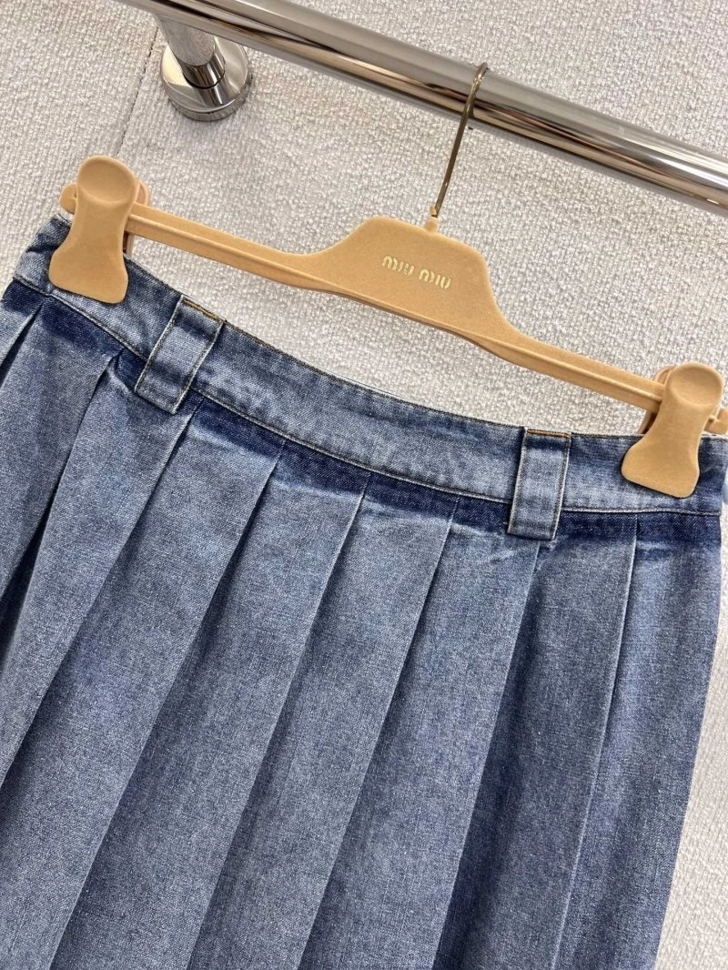 Miu Miu Dress Breathable 156428