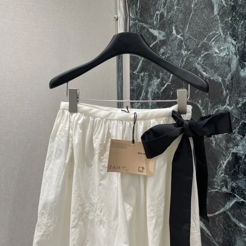 Miu Miu Dress Versatile 156394