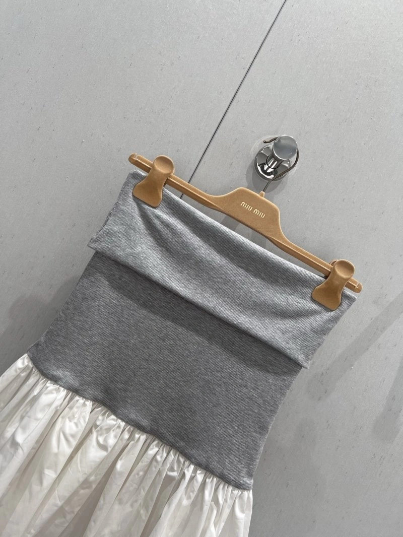Stylish Miu Miu Dress 149216