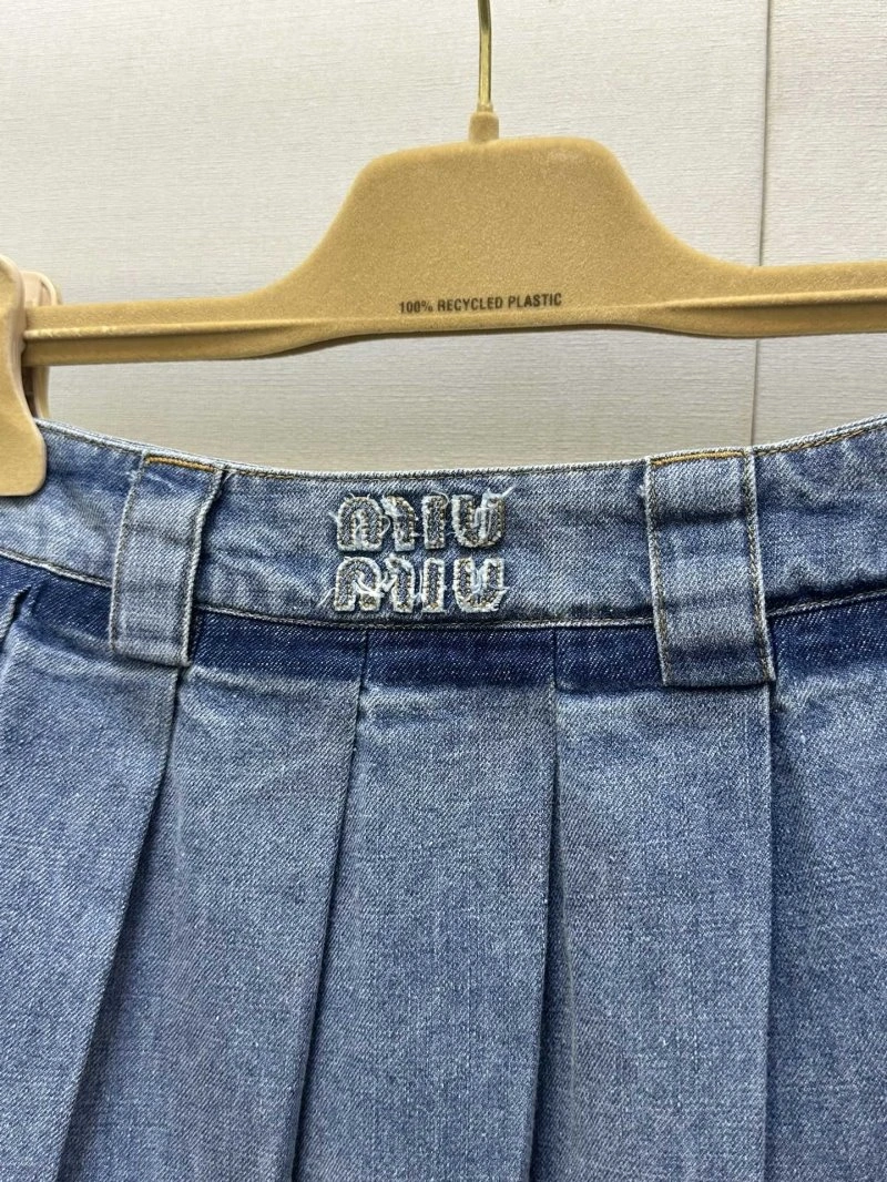 Miu Miu Dress Snug 149081