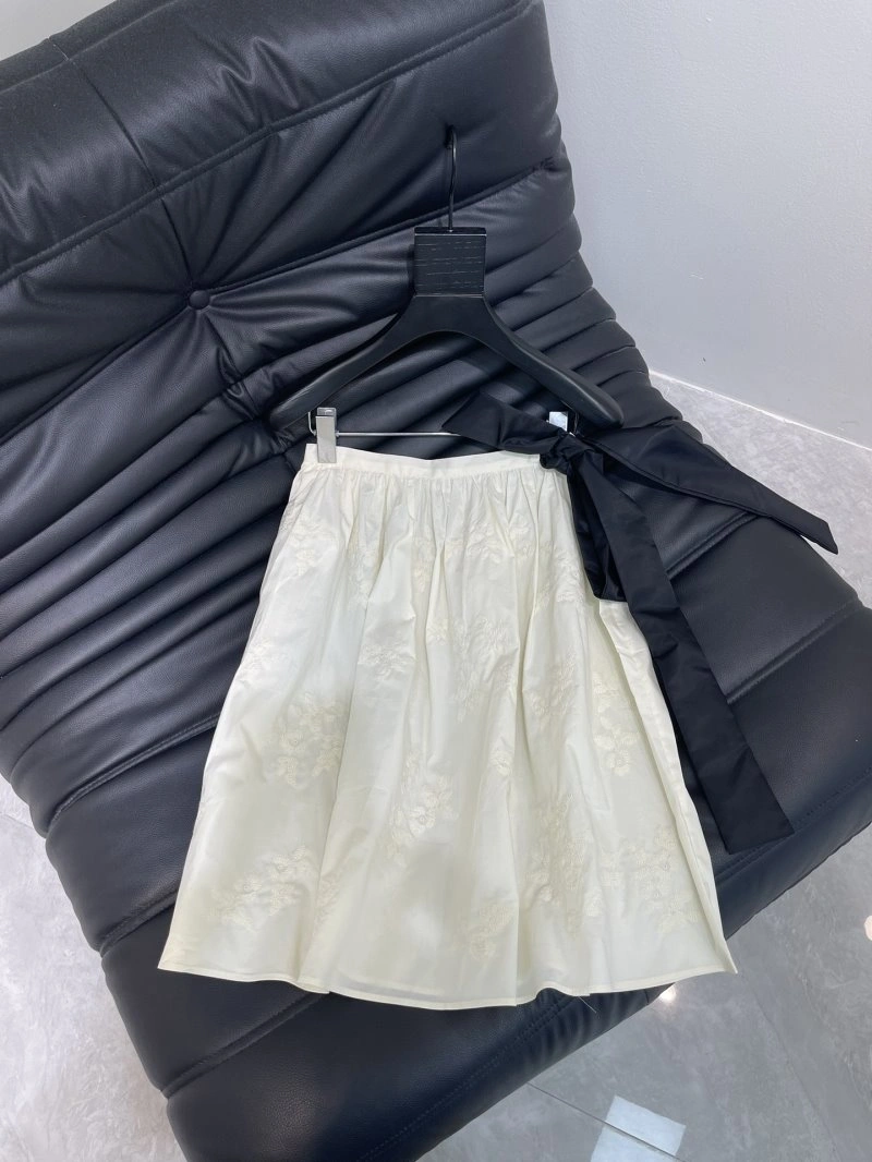 Trendsetting Miu Miu Dress 149048