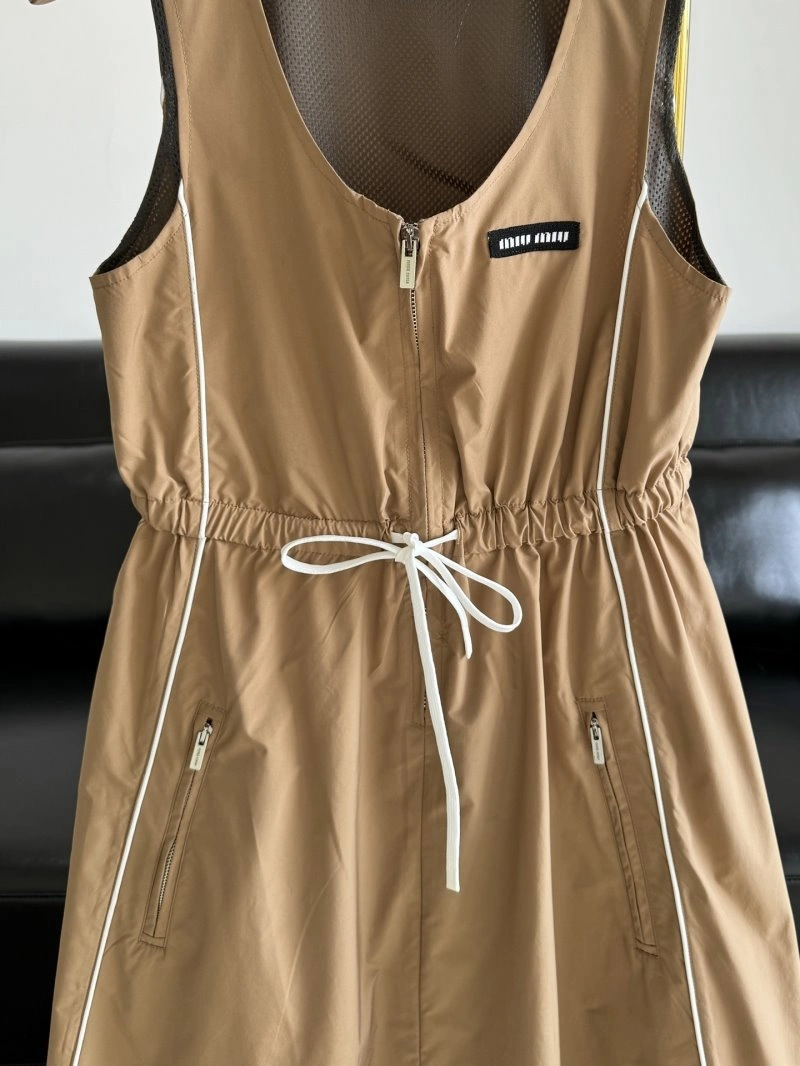 Miu Miu Dress Modern 149019
