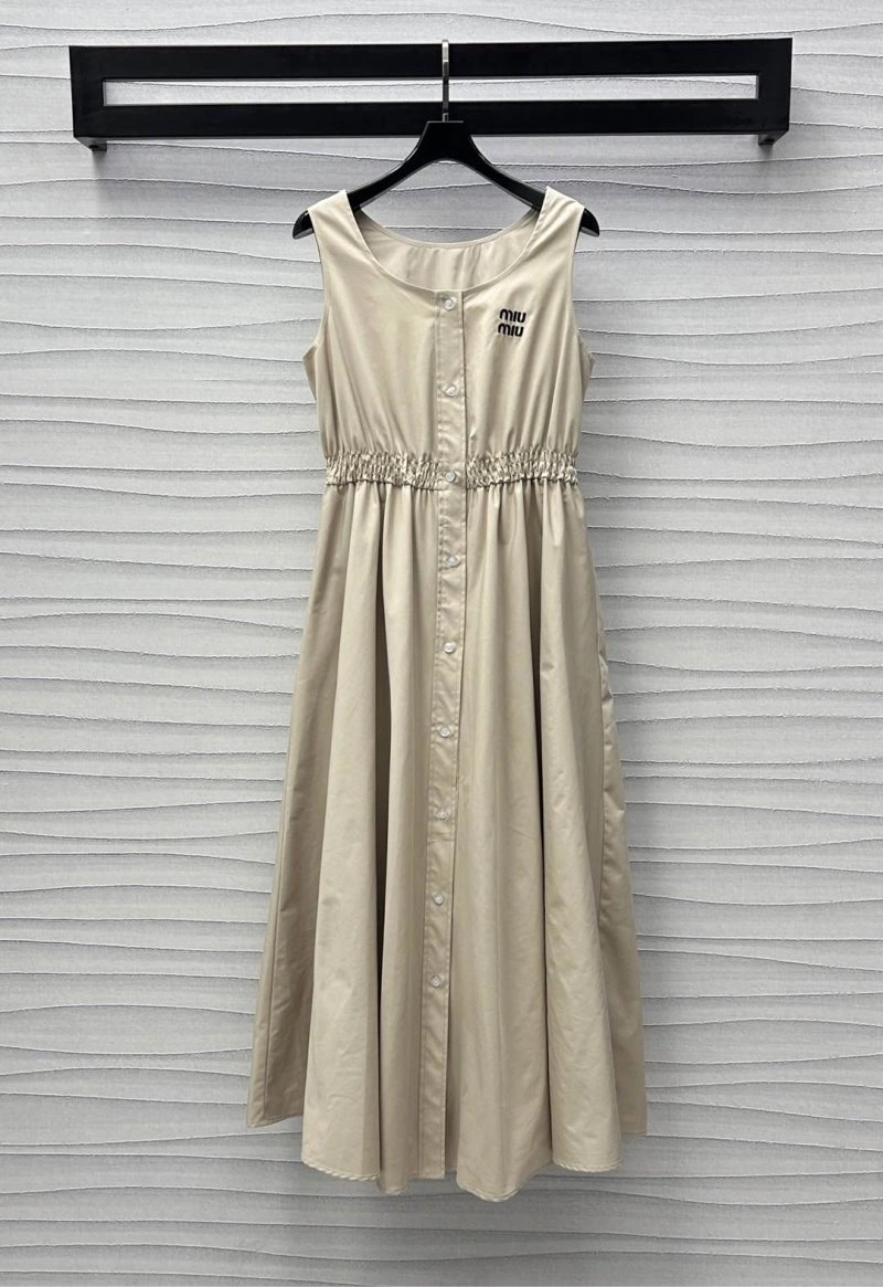 Refined Miu Miu Dress 149002