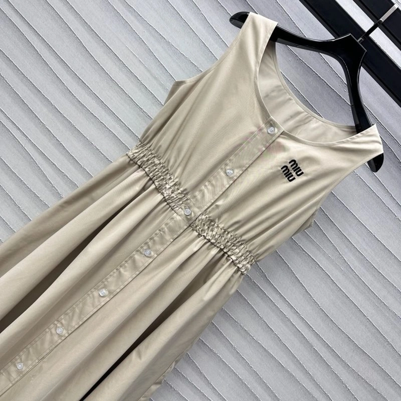 Refined Miu Miu Dress 149002