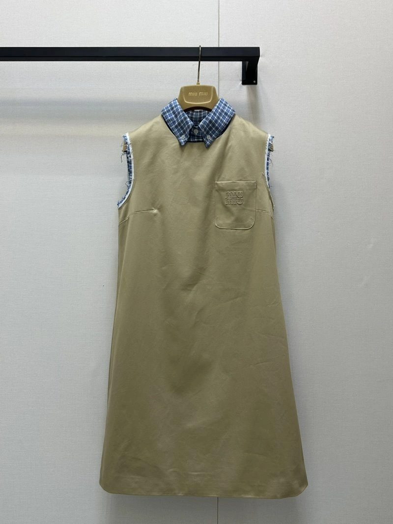 Miu Miu Dress Versatile 148956