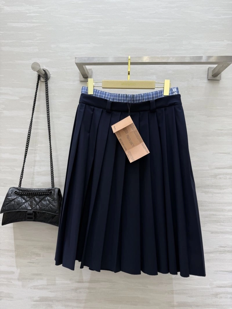 Miu Miu Dress Versatile 154571