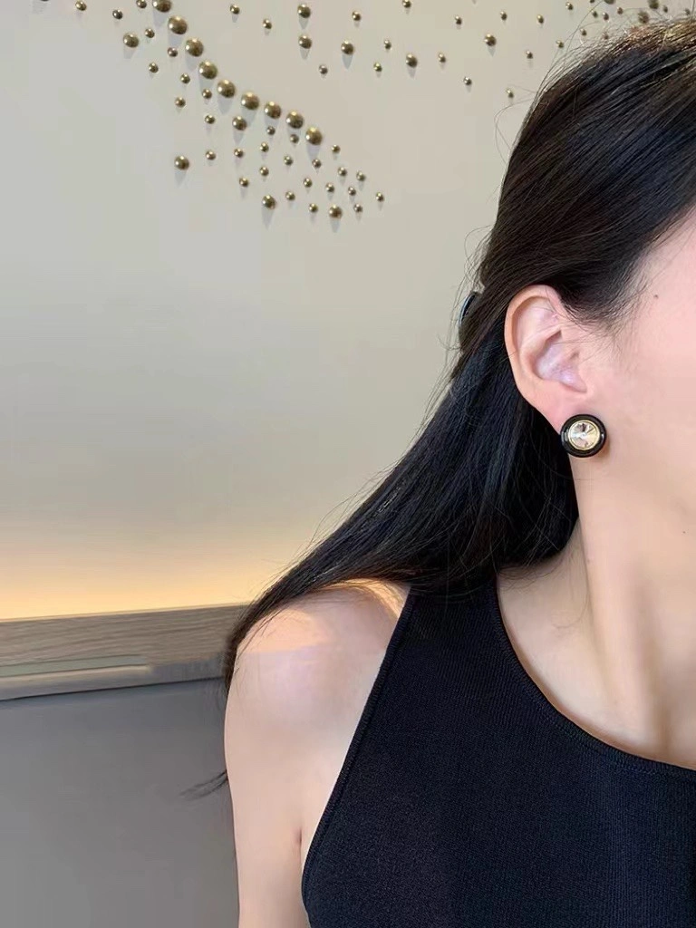 Tailored Miu Miu Earrings 213467