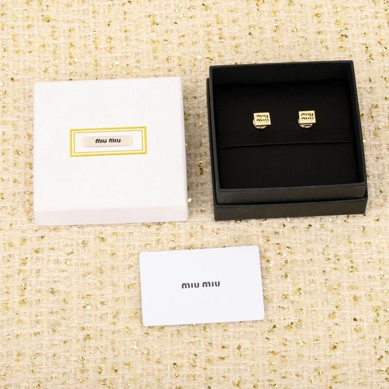 Miu Miu Earrings Elegant 213422