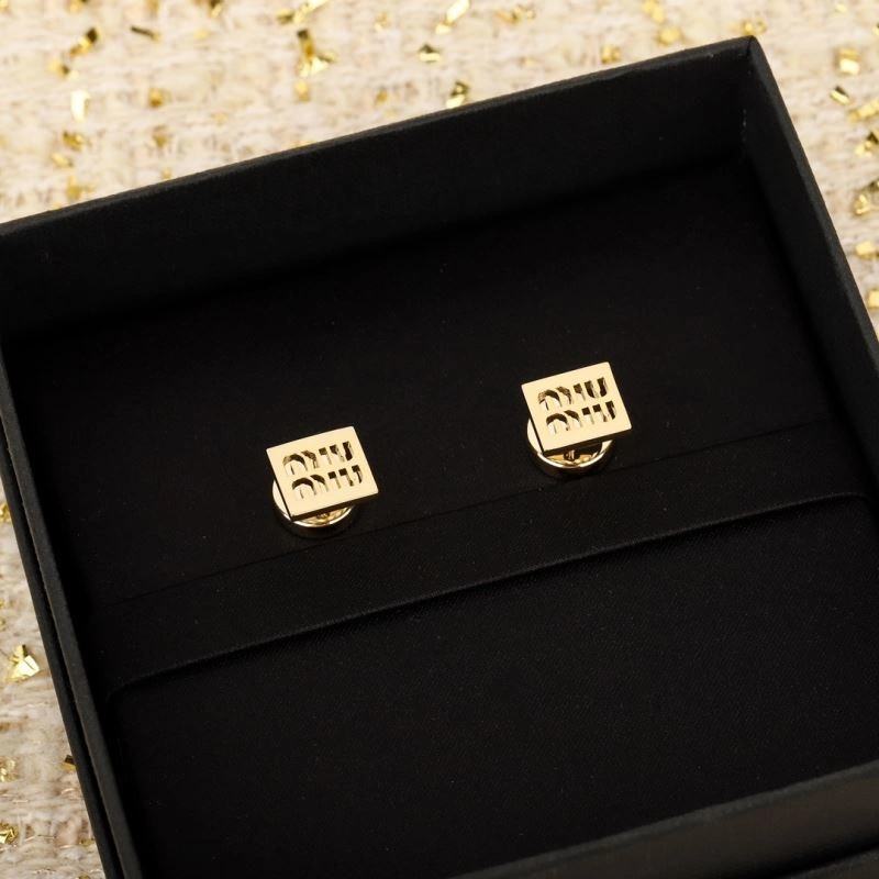 Miu Miu Earrings Elegant 213422