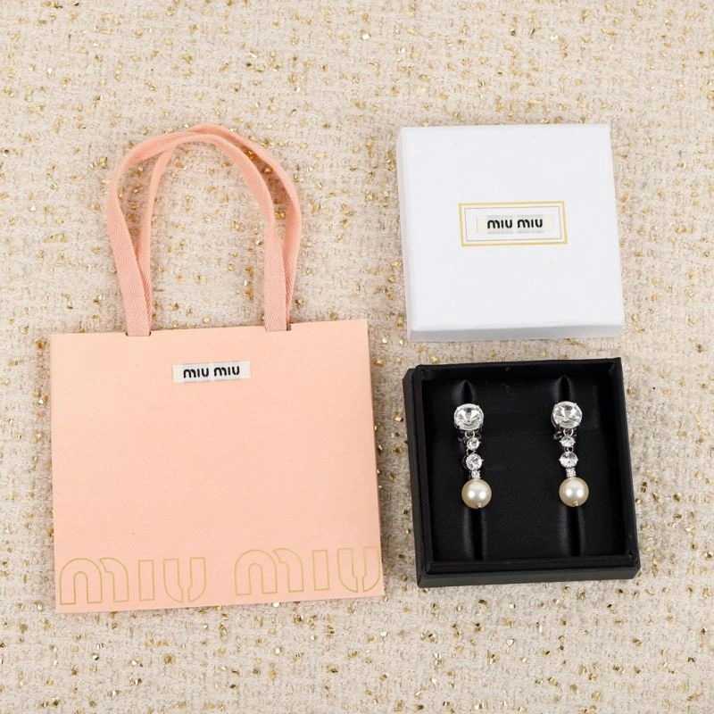 Miu Miu Earrings Durable 214513