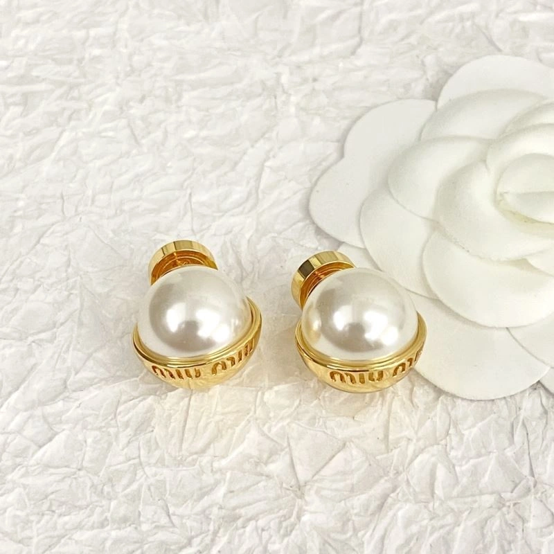 Lightweight Miu Miu Earrings 214168