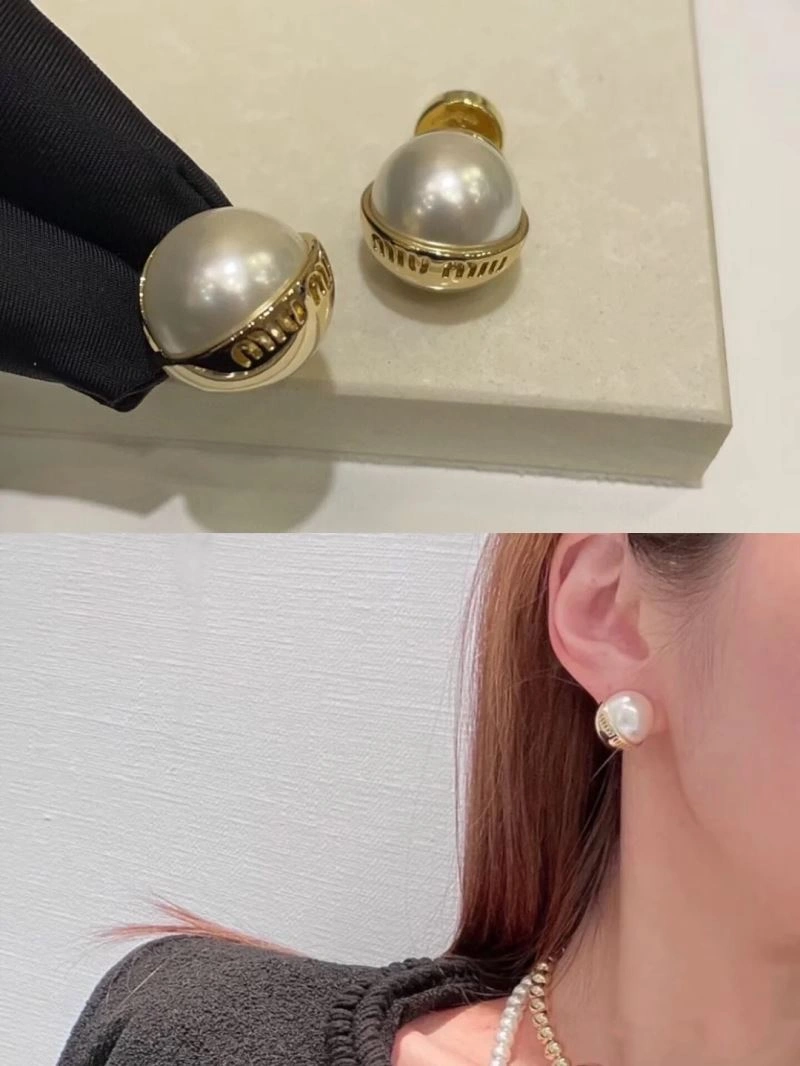 Lightweight Miu Miu Earrings 214168