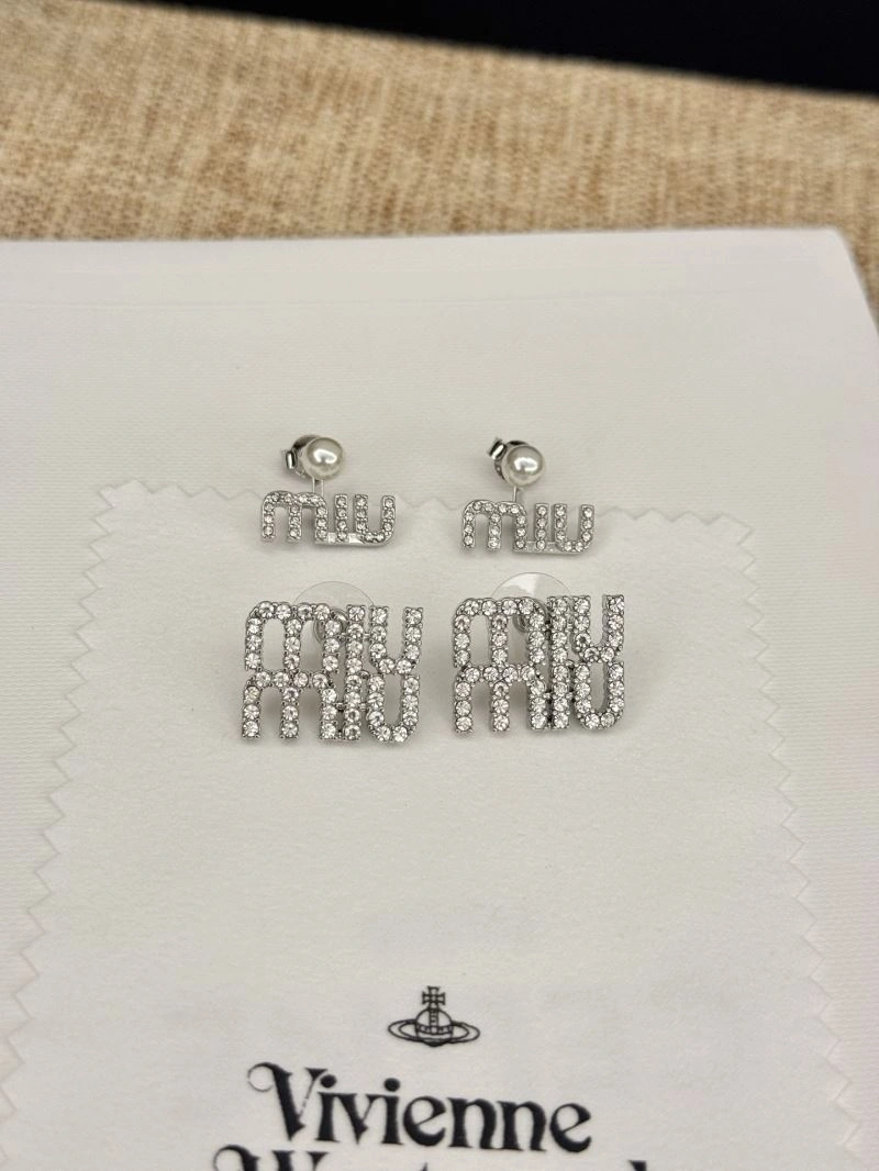 Miu Miu Earrings Flexible 214179