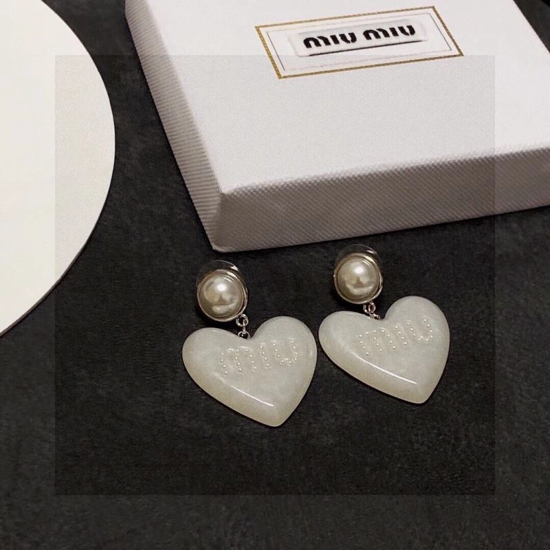 Miu Miu Earrings Durable 212878