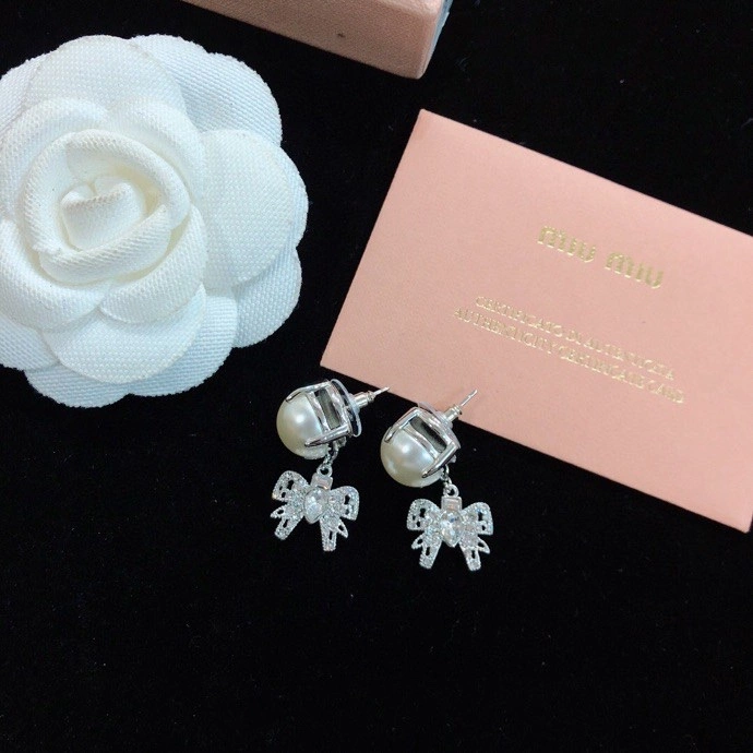 Miu Miu Earrings Chic 212871