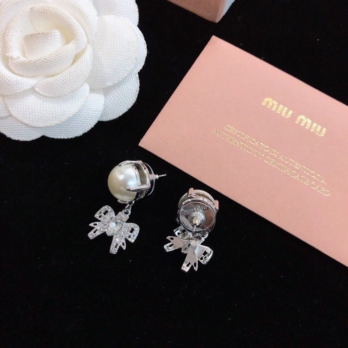 Miu Miu Earrings Chic 212871
