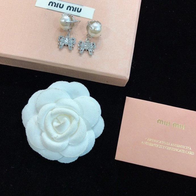 Miu Miu Earrings Chic 212871
