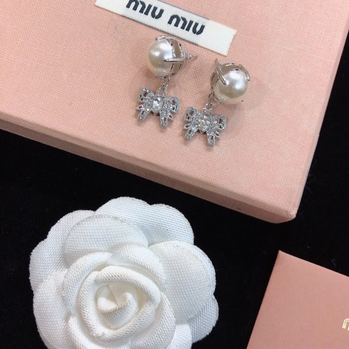 Miu Miu Earrings Chic 212871