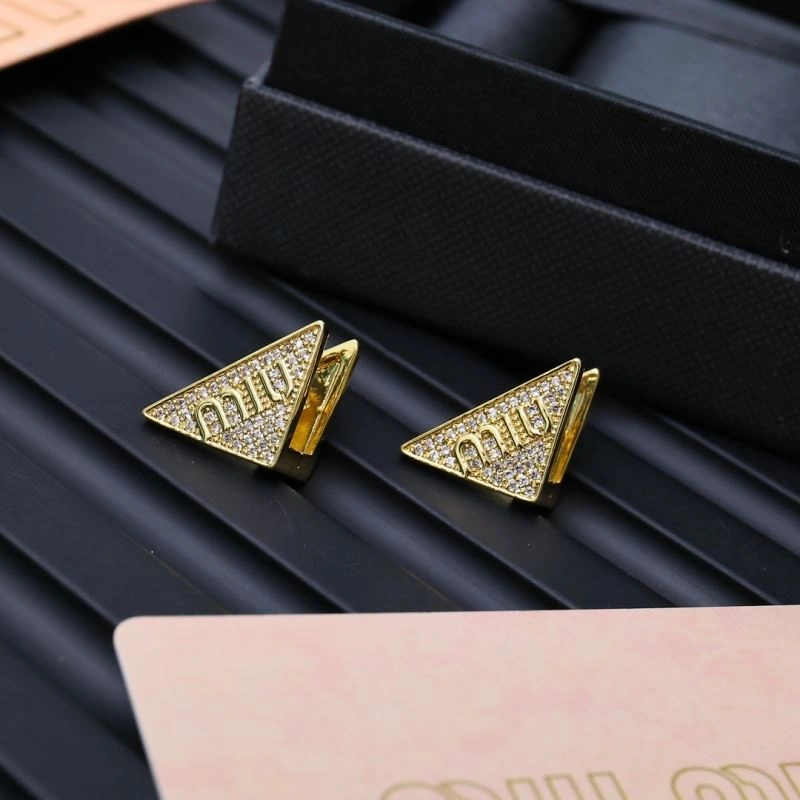 Miu Miu Earrings TimelessDesign 212559