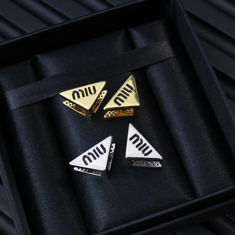 Miu Miu Earrings TimelessDesign 212559