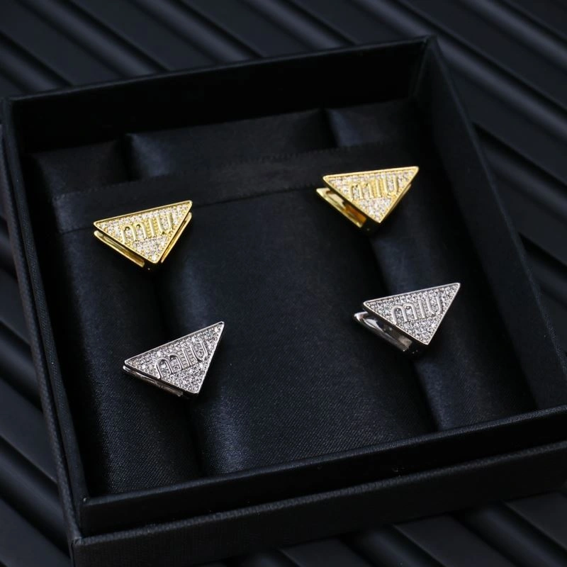 Miu Miu Earrings TimelessDesign 212559