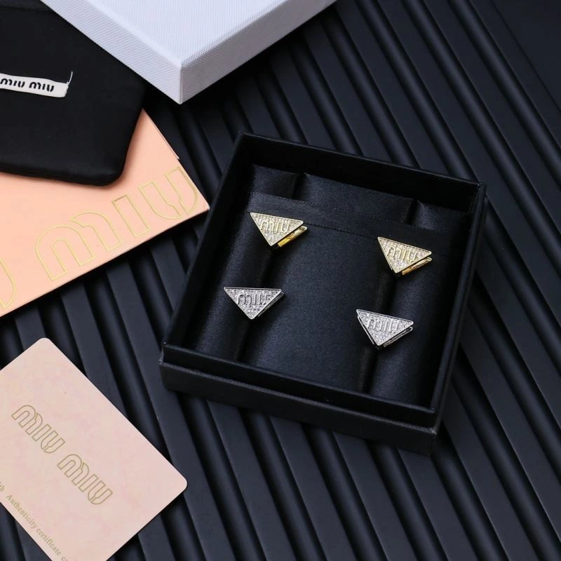 Miu Miu Earrings TimelessDesign 212559