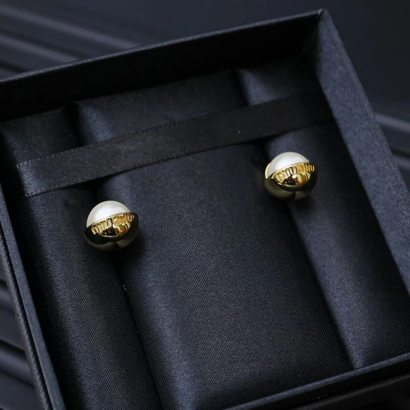 SmoothTexture Miu Miu Earrings 212558