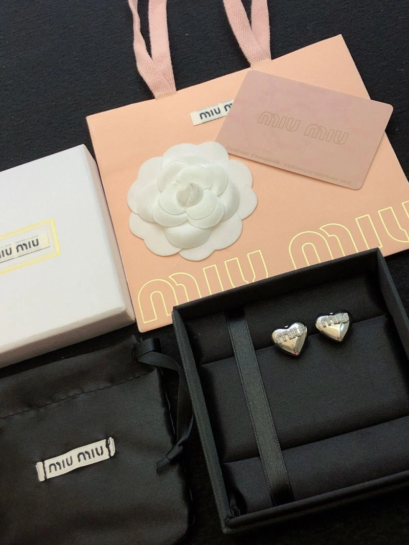 Miu Miu Earrings SoftTouch 212555