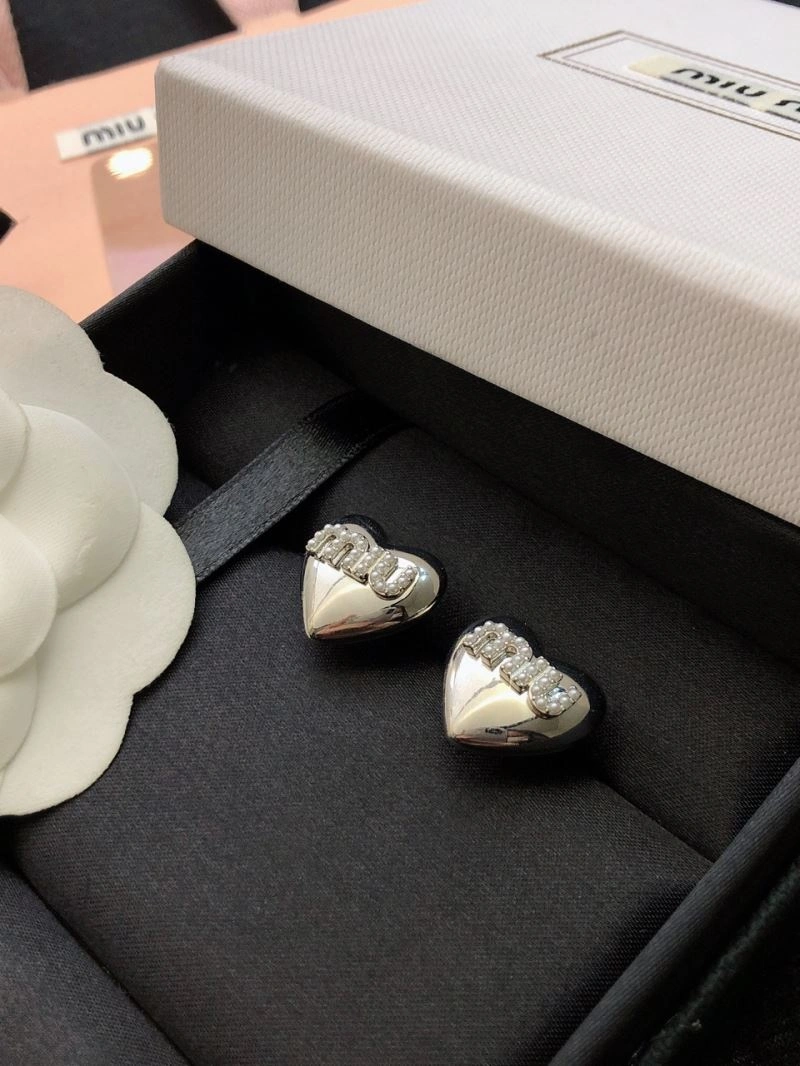 Miu Miu Earrings SoftTouch 212555