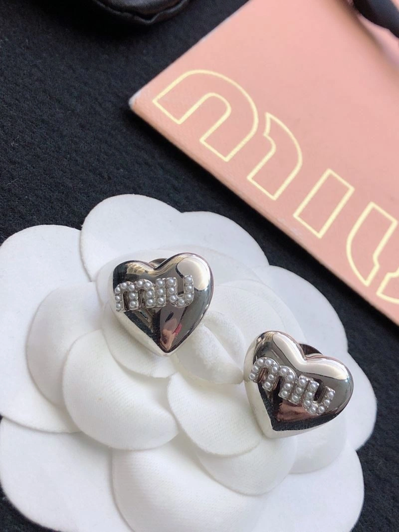 Miu Miu Earrings SoftTouch 212555