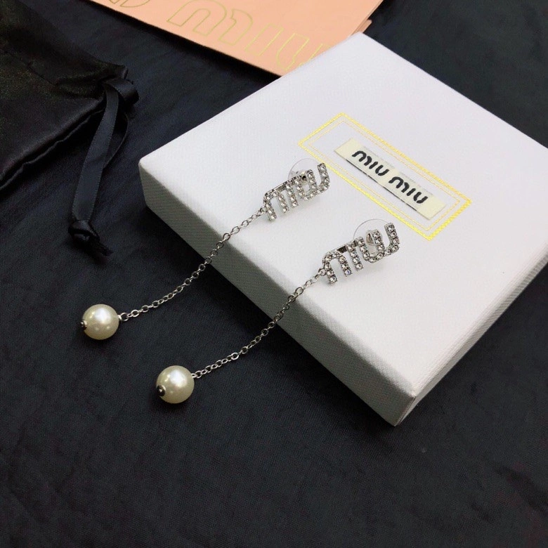 Miu Miu Earrings Neat 212539