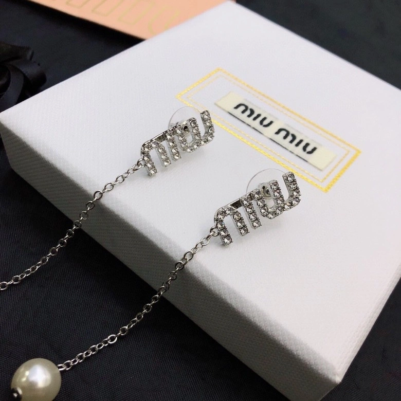 Miu Miu Earrings Neat 212539