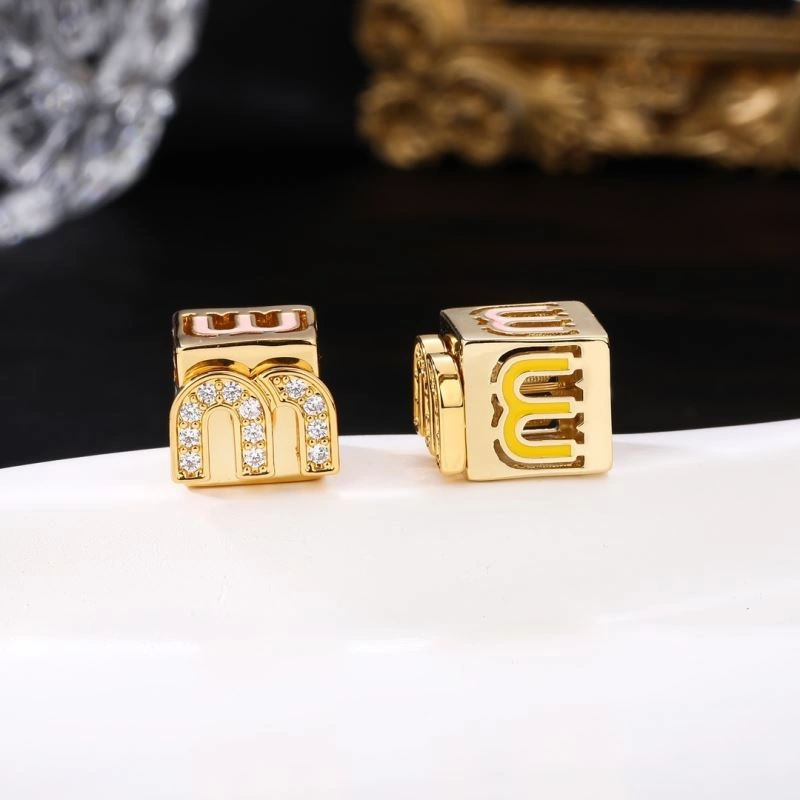 Miu Miu Earrings WeatherProof 211841