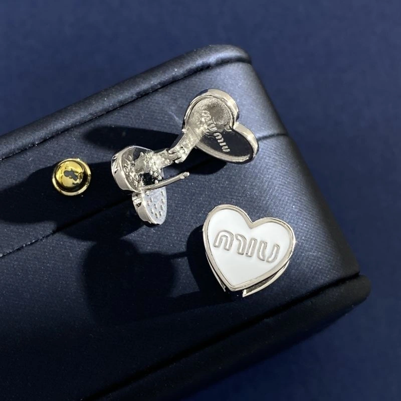 Miu Miu Earrings Attractive 211823