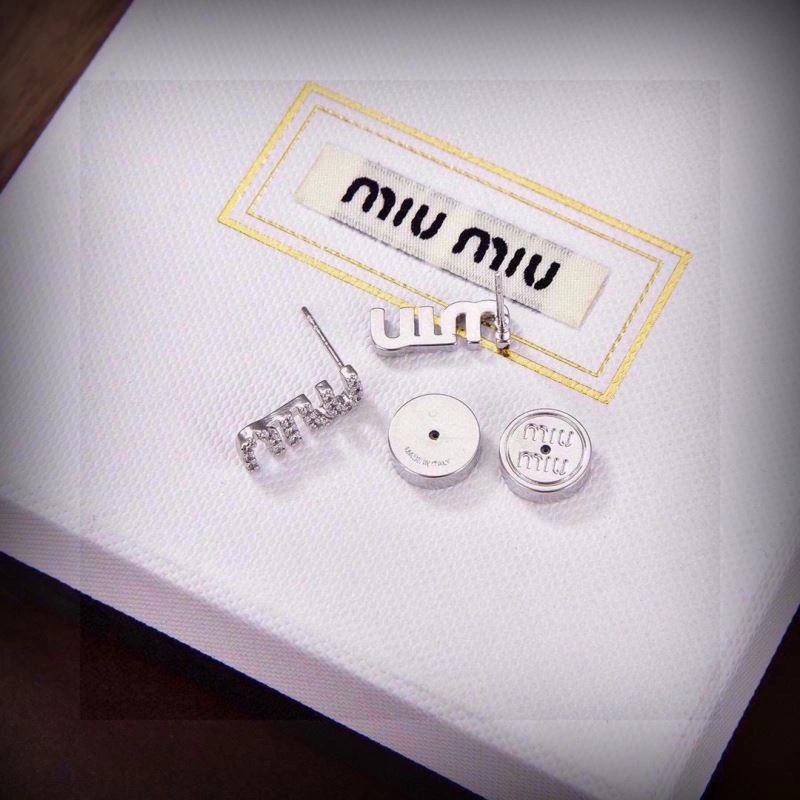 Miu Miu Earrings Packable 211131
