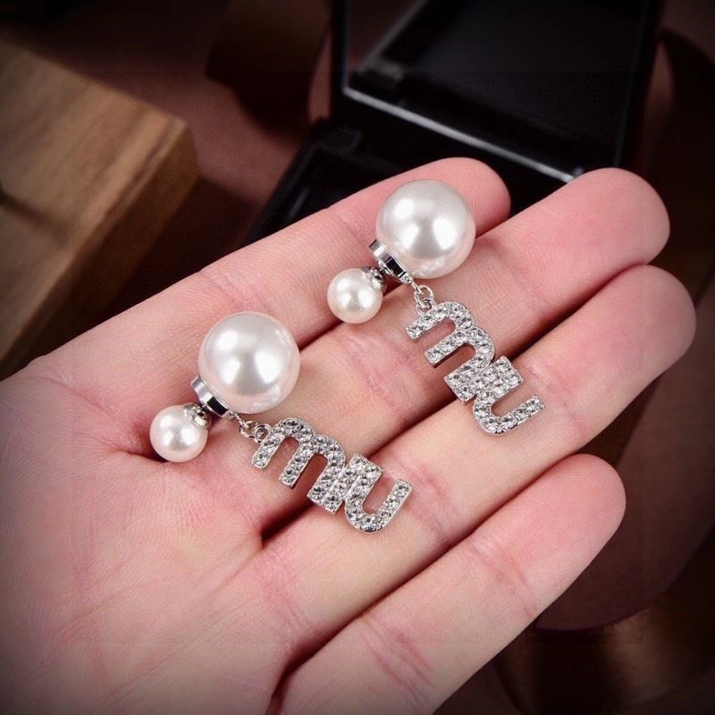 Miu Miu Earrings Supportive 210503
