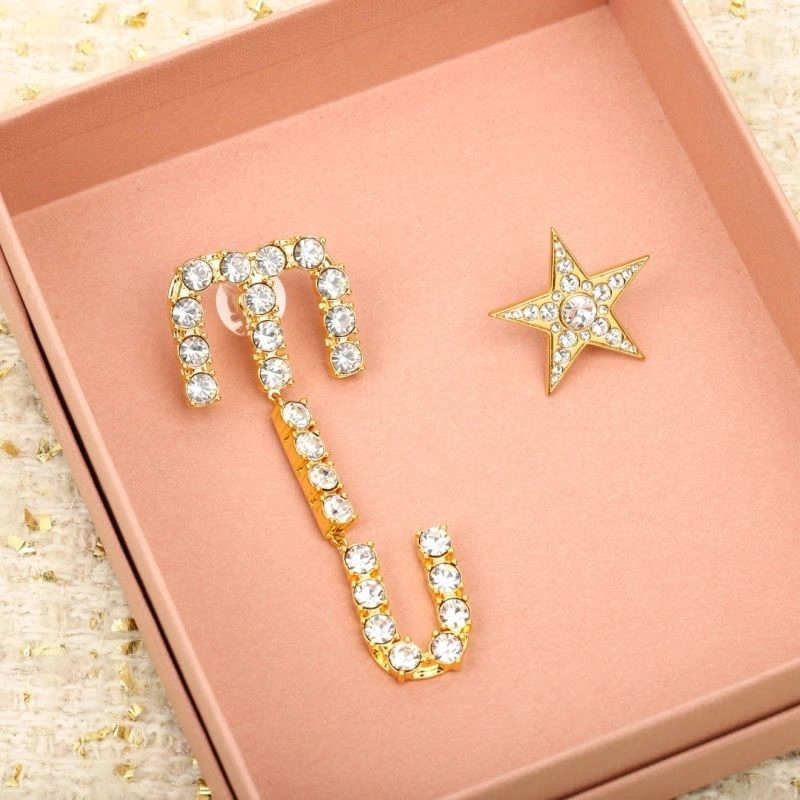 Efficient Miu Miu Earrings 209716