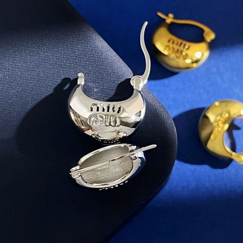Miu Miu Earrings Durable 209707