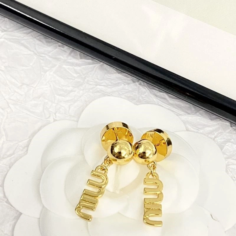 Miu Miu Earrings StreetReady 209215