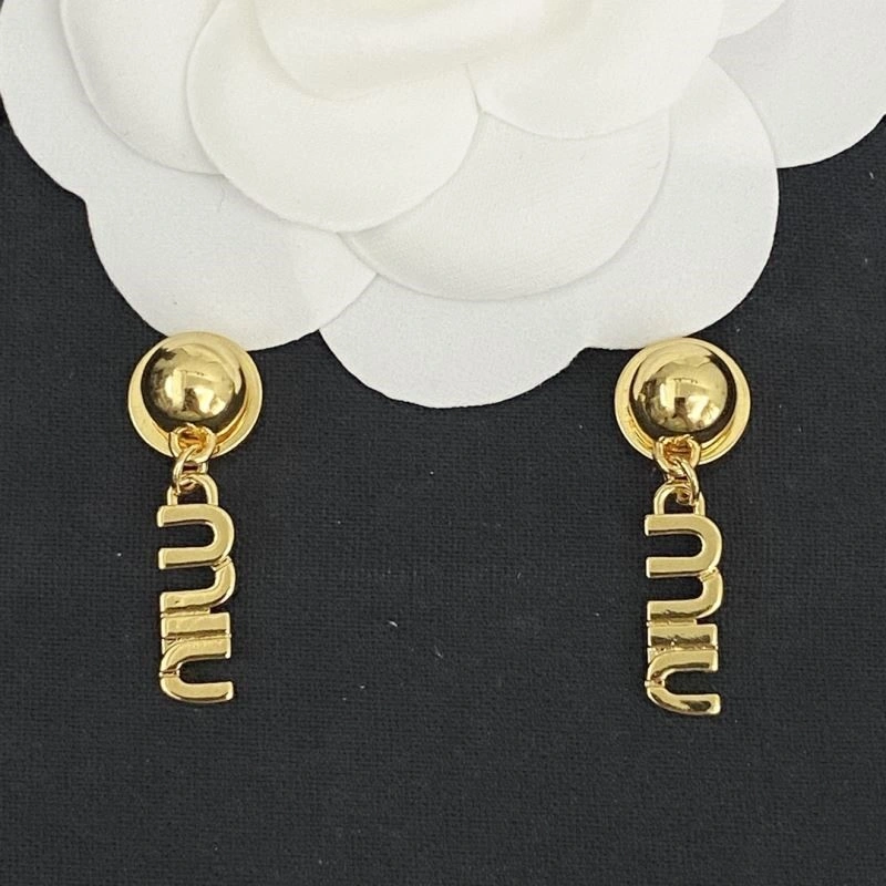 Miu Miu Earrings StreetReady 209215
