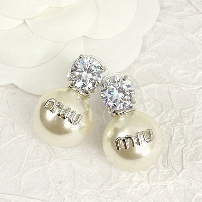 Miu Miu Earrings Durable 209213