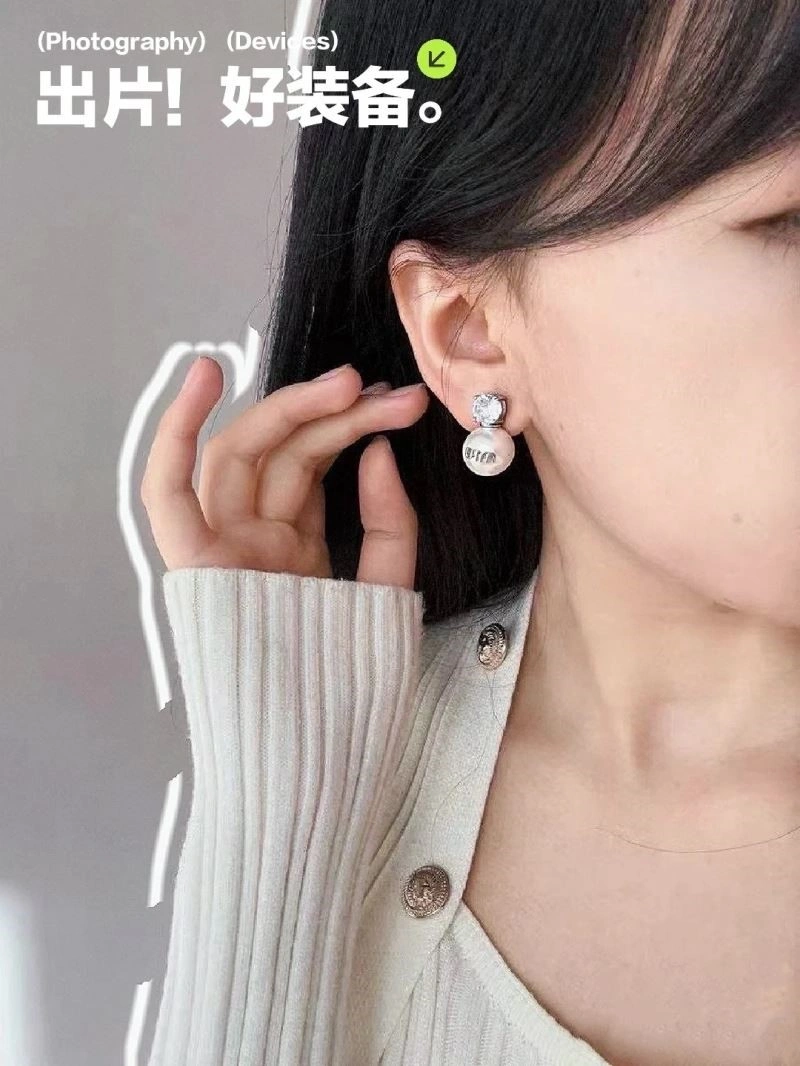 Miu Miu Earrings Durable 209213
