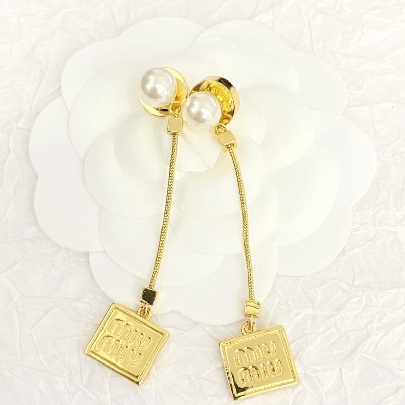 Miu Miu Earrings Effortless 209193