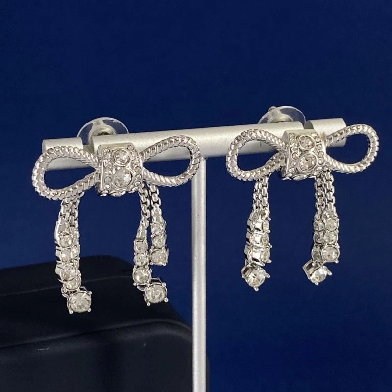 Miu Miu Earrings Compact 209207